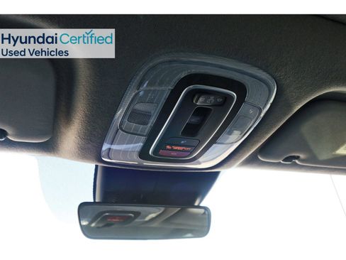 Certified 2025 Hyundai Elantra SEL image 24