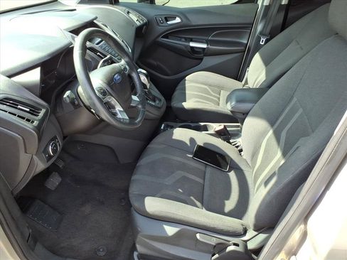Used 2014 Ford Transit Connect XLT image 2