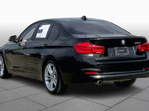 Used 2018 BMW 320i Sedan image 12