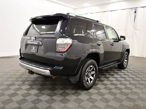 Used 2023 Toyota 4Runner TRD Off-Road Premium w/ Moonroof Package AWD/4WD image 8
