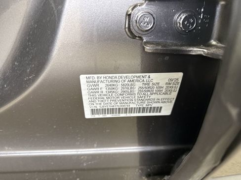 Certified 2026 Acura MDX SH-AWD w/ Technology Package image 39