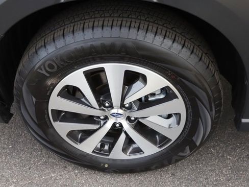 Certified 2025 Subaru Outback w/ Popular Package #1A image 10