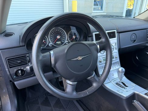 Used 2005 Chrysler Crossfire Limited image 46