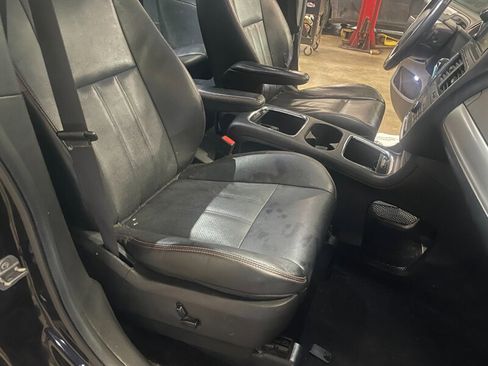 Used 2019 Dodge Grand Caravan GT FWD image 18