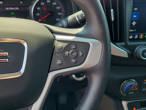 Used 2022 GMC Terrain SLT w/ Tech Package AWD/4WD image 24