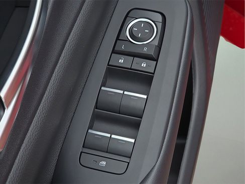 New 2026 Toyota Prius Plug-In Hybrid image 17