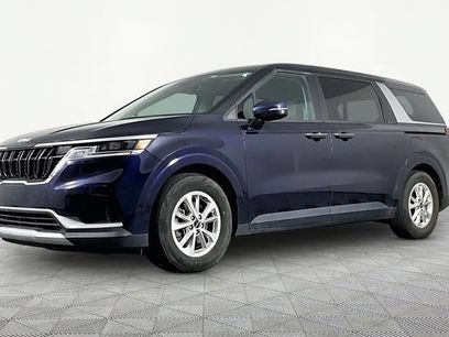 Used 2023 Kia Carnival LX