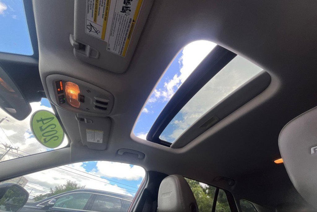 Used 2024 Chevrolet Trax ACTIV w/ Sunroof Package FWD image 10