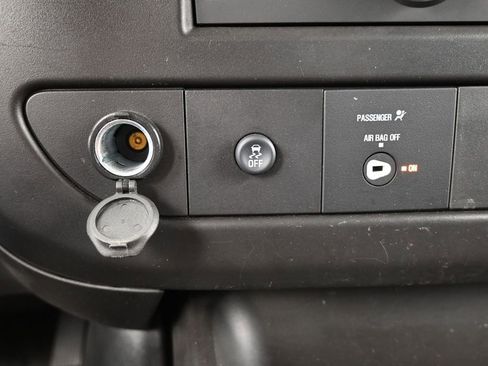 Used 2024 Chevrolet Express 2500 w/ Driver Convenience Package image 23