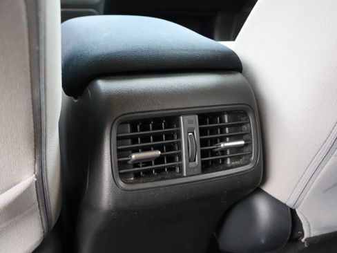 Used 2016 Honda CR-V EX image 10