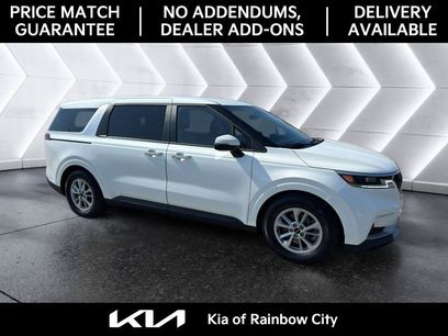 Used 2024 Kia Carnival LX