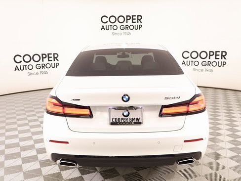 Certified 2023 BMW 530i xDrive w/ Premium Package image 23