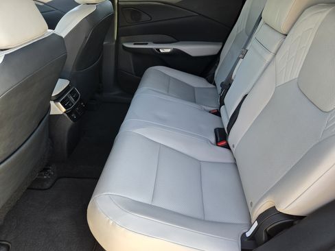 Certified 2023 Lexus RX 350h image 39