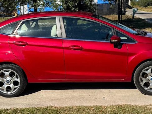 Used 2012 Ford Fiesta SEL image 7