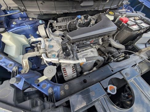 Used 2019 Nissan Rogue S image 20