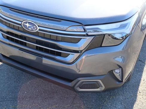 Used 2025 Subaru Forester Limited w/ Popular Package #1 AWD/4WD image 11