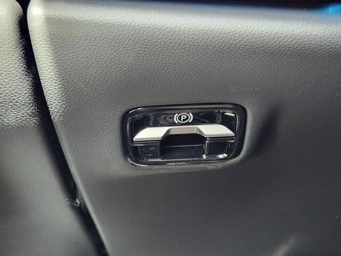 New 2025 Mercedes-Benz E 350 4MATIC Sedan image 20