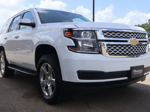 Used 2019 Chevrolet Tahoe LT w/ Max Trailering Package AWD/4WD image 5