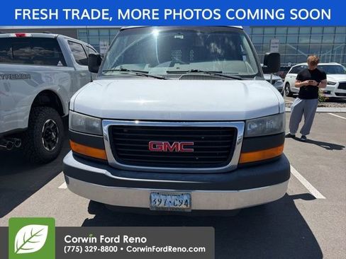 Used 2016 GMC Savana 2500 RWD image 2