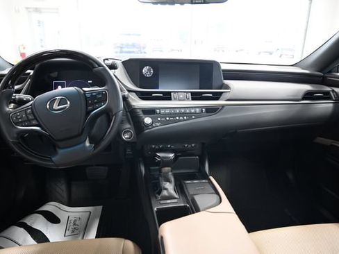 Used 2021 Lexus ES 250 w/ Premium Package AWD/4WD image 13