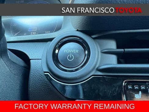 Used 2025 Toyota Crown Signia image 25