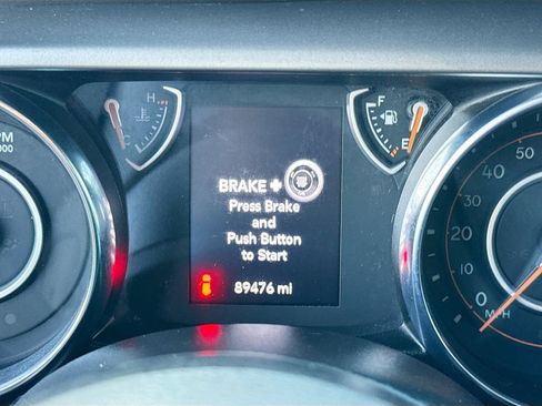 Used 2021 Jeep Wrangler Unlimited Willys image 13