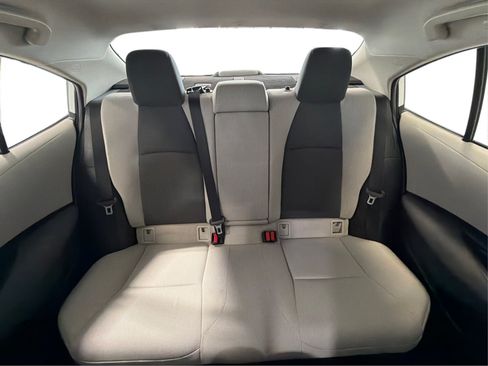 Used 2021 Toyota Corolla LE FWD image 18