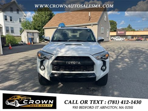 Used 2015 Toyota 4Runner TRD Pro AWD/4WD image 2