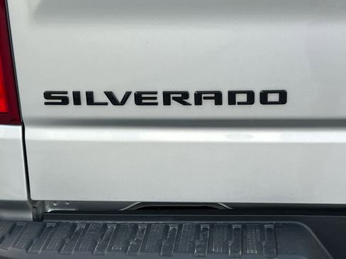 Used 2021 Chevrolet Silverado 1500 LT Trail Boss w/ Bed Protection Package AWD/4WD image 8