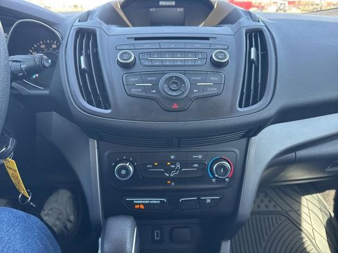 Used 2017 Ford Escape S FWD image 29