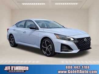 Used 2023 Nissan Altima 2.5 SR AWD/4WD video 1