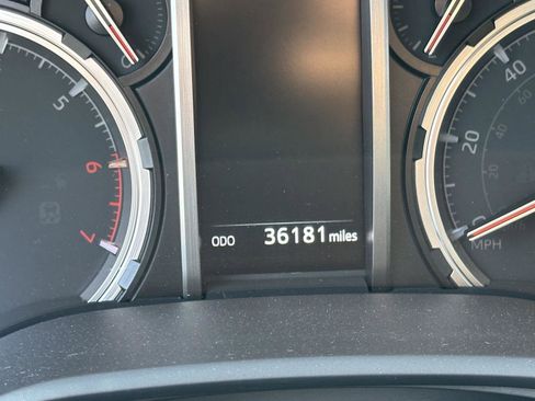 Used 2022 Toyota 4Runner TRD Off-Road Premium w/ Moonroof Package image 14