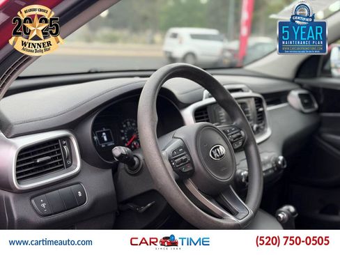 Used 2016 Kia Sorento FWD image 8