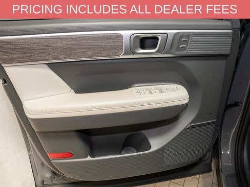 Used 2024 Hyundai Santa Fe Limited FWD image 15