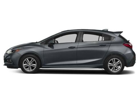 Used 2018 Chevrolet Cruze LT w/ Convenience Package image 2