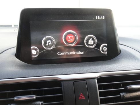 Used 2017 MAZDA MAZDA3 Sport w/ Preferred Equipment Package image 14