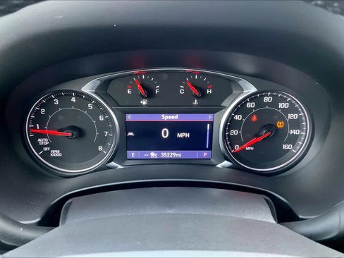 Used 2022 GMC Terrain SLT image 24