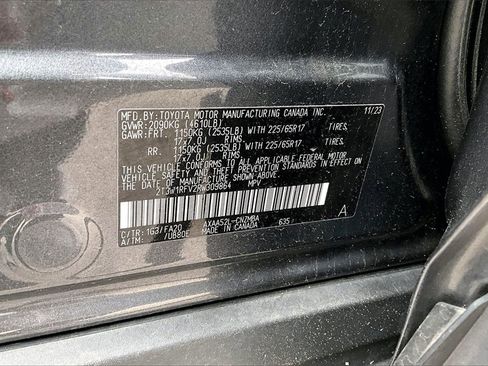 Used 2024 Toyota RAV4 XLE image 27