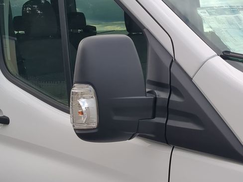 Used 2024 Ford Transit 350 XLT image 10