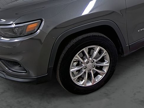 Used 2022 Jeep Cherokee Latitude Lux image 7