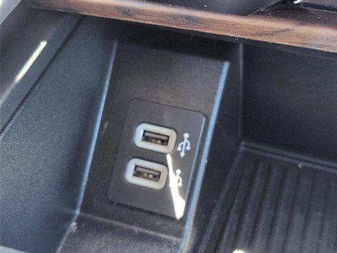 Used 2020 Ford F150 Lariat w/ Equipment Group 502A Luxury image 42