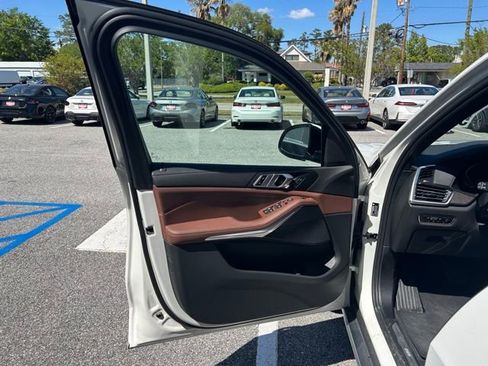 Used 2023 BMW X5 sDrive40i w/ Premium Package RWD image 10
