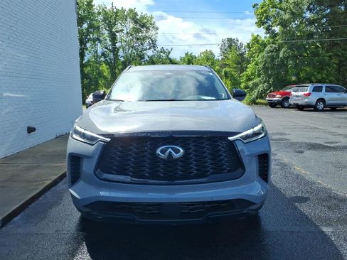 Used 2025 INFINITI QX60 Luxe w/ Black Edition FWD image 2