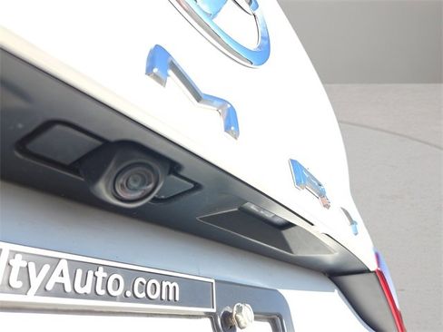 Used 2023 Toyota Camry LE image 18