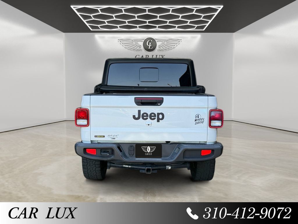 Used 2021 Jeep Gladiator Sport AWD/4WD image 4
