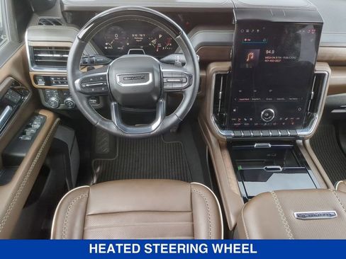 New 2025 GMC Yukon XL Denali Ultimate AWD/4WD image 19