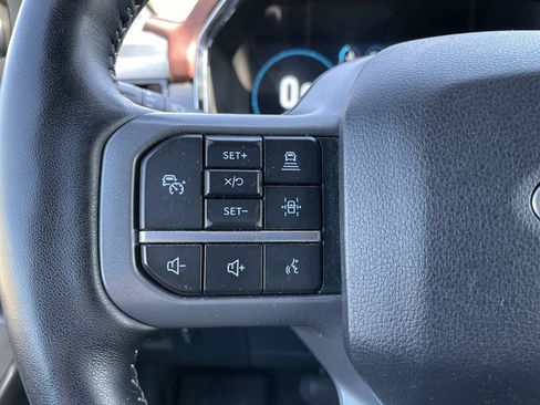 Used 2022 Ford F150 Lariat w/ Equipment Group 502A High image 17