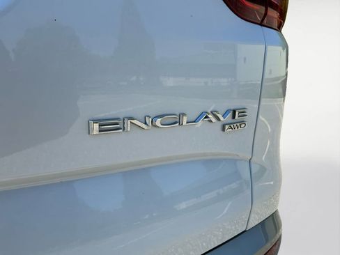 Used 2019 Buick Enclave Avenir w/ Avenir Technology Package AWD/4WD image 19