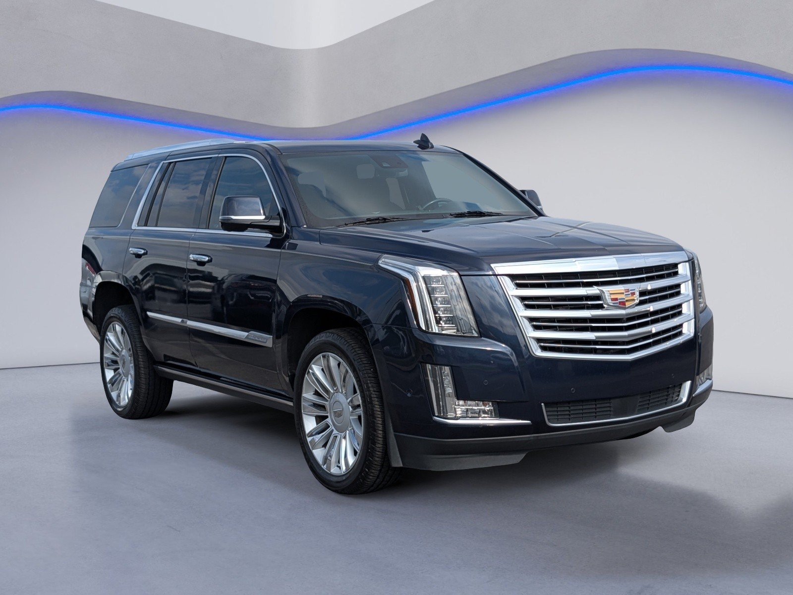 Used 2020 Cadillac Escalade Platinum AWD/4WD image 5