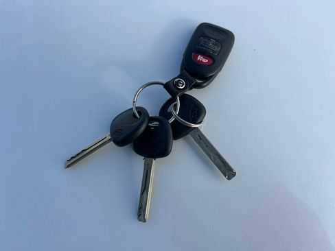 Used 2013 Kia Optima LX w/ Convenience Pkg image 32